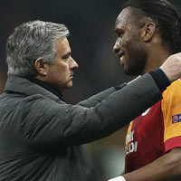 Bóng đá - Mourinho – Drogba "tri ân" trước đại chiến