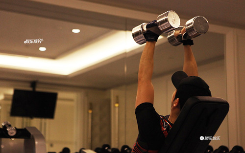 Một ngày bận rộn của bản sao Lý Tiểu Long - 17