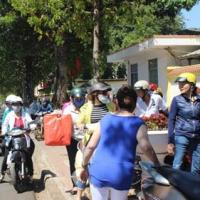 Thị trường - Tiêu dùng - Đắk Lắk: Tiểu thương phản đối giá thuê ki ốt