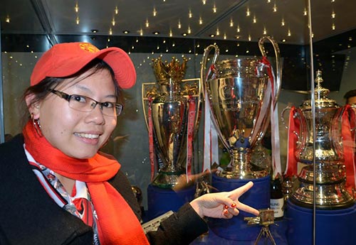 "Bi kịch" của fan Việt ngay tại Old Trafford - 2