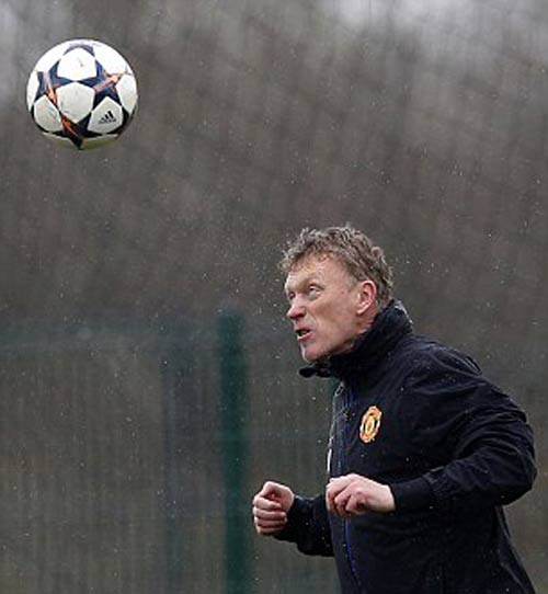 Thua thảm, Moyes lao vào tập cùng học trò - 4