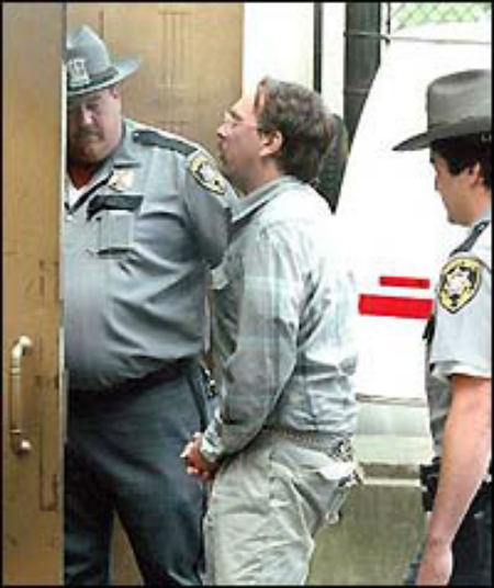 Kẻ giết người hàng loạt và án 203 năm tù (Kỳ cuối) - 2