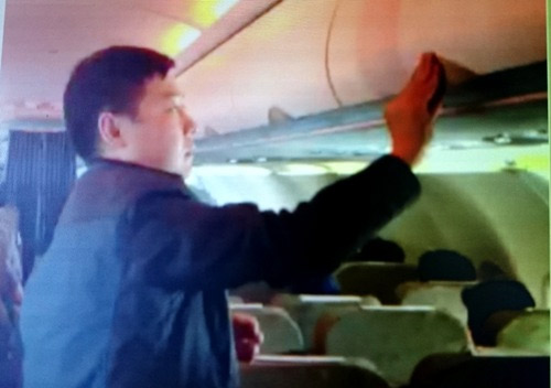 Khách TQ ăn cắp trên máy bay VNA ở Tân Sơn Nhất - 1