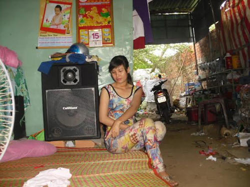 Nữ chủ vựa ve chai bị cắt cổ khi say giấc - 1