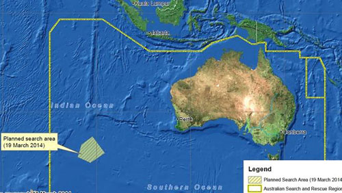 Vụ MH370: Úc phát hiện mảnh vỡ dài 24m trên biển - 1