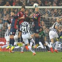 Bóng đá - Pirlo, Cassano cùng "săn" siêu phẩm