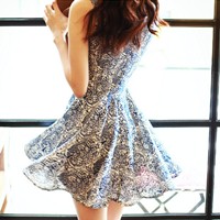 Bí quyết mặc đẹp - Váy xòe cho cô nàng nữ tính và dễ tính