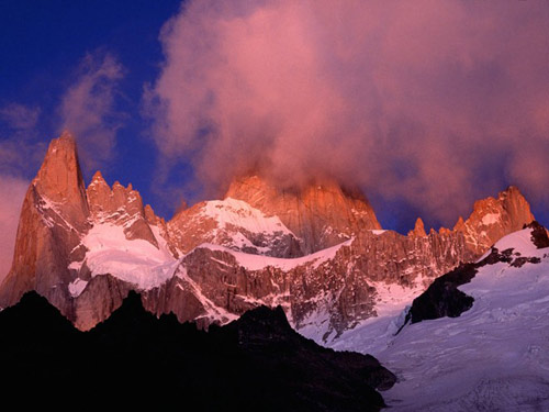Ấn tượng ngọn núi "hút thuốc" ở Argentina - 5