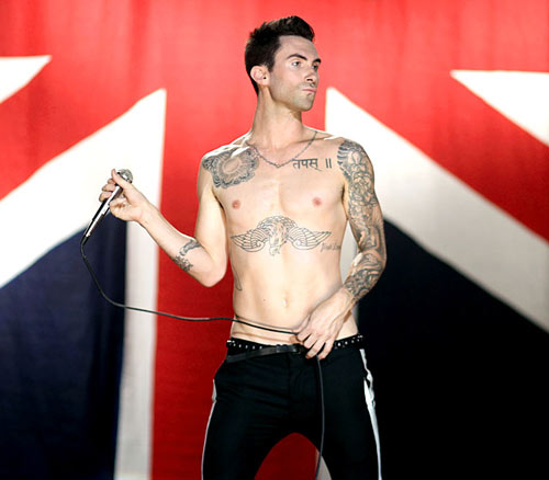 Khối “nam châm” mang tên Adam Levine - 1