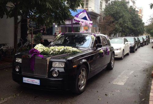 Rolls-Royce Phantom làm xe hoa tại Thái Bình - 1