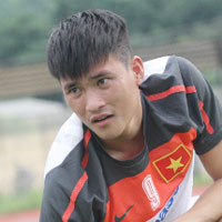 Bóng đá - Công Vinh đang "khóc thầm"