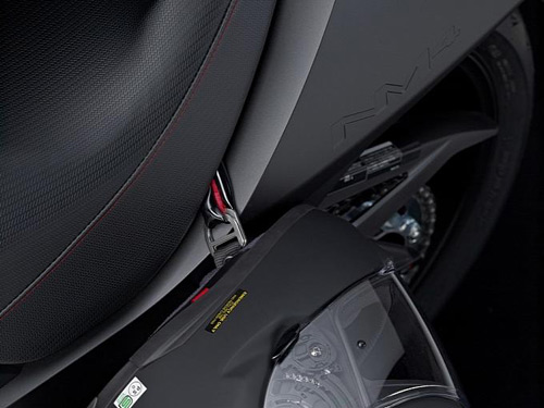 Honda NM4 phong cách máy bay tàng hình F-117 - 9