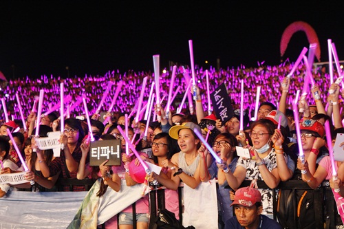 SNSD khiến fan Việt "vỡ tim" - 6