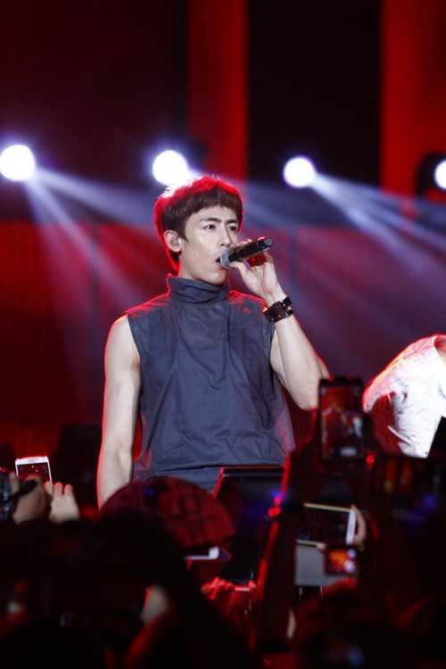 SNSD khiến fan Việt "vỡ tim" - 6