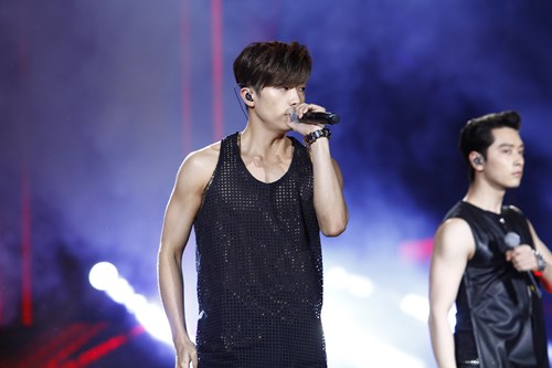 SNSD khiến fan Việt "vỡ tim" - 4