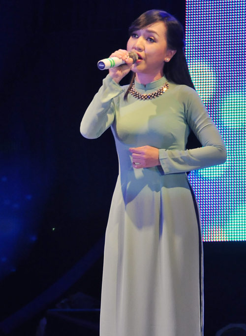 Quang Lê, Phương Mỹ Chi tung hứng ăn ý - 9