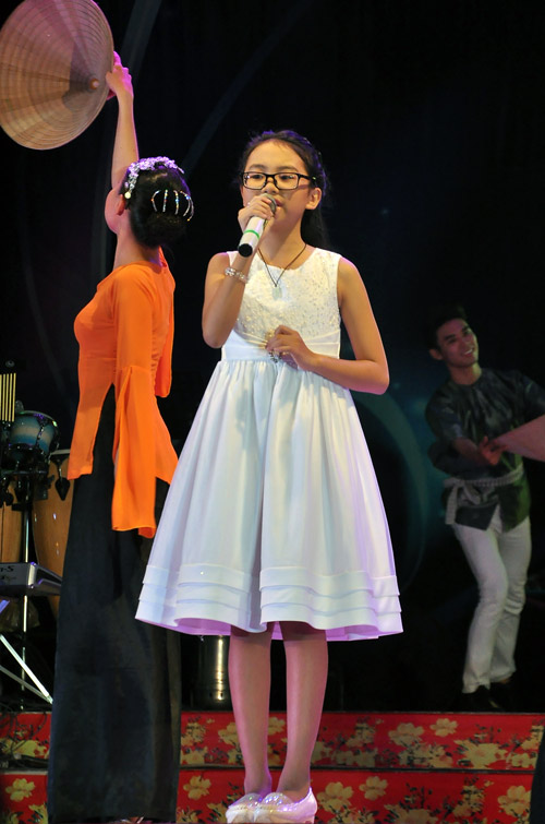 Quang Lê, Phương Mỹ Chi tung hứng ăn ý - 10