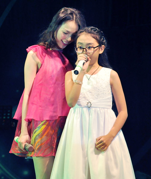 Quang Lê, Phương Mỹ Chi tung hứng ăn ý - 2