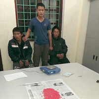 Pháp luật - Vận chuyển ma túy trong cốp xe máy