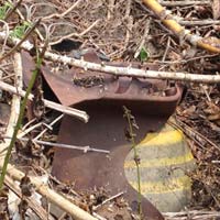 Tin tức trong ngày - Quả bom vẫn nằm im sau 8 tháng "lộ thiên"