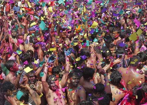 Lễ hội Holi: Cuộc chiến sắc màu ở Ấn Độ - 13