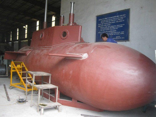 Sắp đưa tàu ngầm Trường Sa ra hồ thử nghiệm - 1