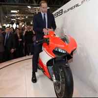 Ô tô - Xe máy - Hoàng tử Anh cũng là một Ducatista