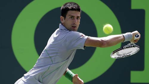 Djokovic - Robredo: Nỗ lực muộn màng (V4 Miami) - 1