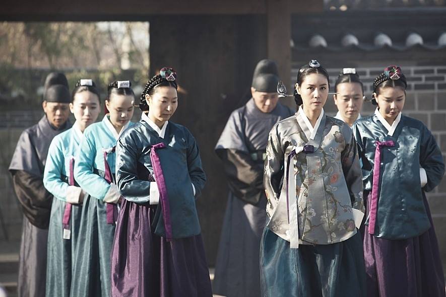 Nghẹt thở với trailer phim mới của Hyun Bin - 8