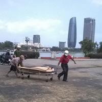 Tin tức trong ngày - Phát hiện xác cô gái trôi trên sông Hàn