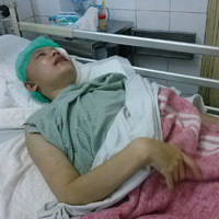 Tin tức trong ngày - Nữ sinh bị ô tô cán không biết mình bị tai nạn