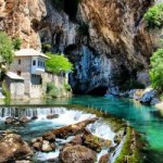 Du lịch - Thị trấn Blagaj bức tranh phong cảnh châu Âu