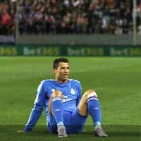 Bóng đá - Video 3D: Cú đá phạt uy lực của Ronaldo