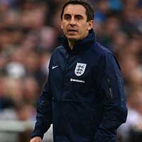 Bóng đá - G.Neville: "Tiền không giải quyết vấn đề của MU"