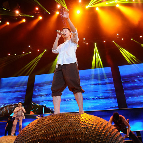 Thót tim vì Thu Minh quá sexy - 19