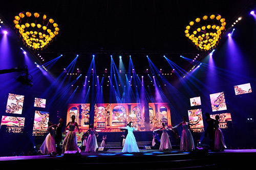 Thót tim vì Thu Minh quá sexy - 14