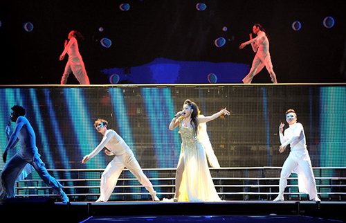 Thót tim vì Thu Minh quá sexy - 3