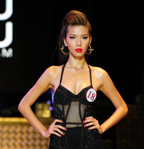 Người đẹp gầy gò nhưng nở nang gây tò mò - 8