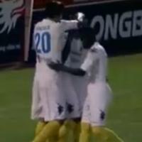 Bóng đá - ĐT.LA - HN.T&amp;T: Tam tấu "lên đồng"