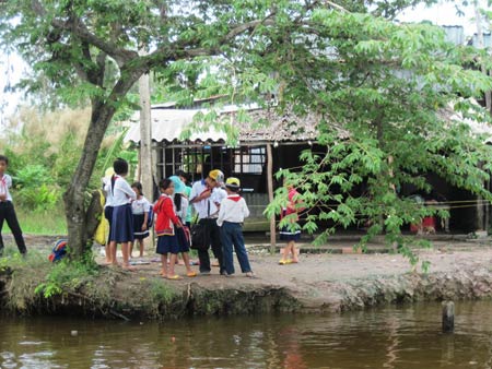 Những số phận nghiệt ngã ở “làng góa phụ” - 2