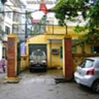 Pháp luật - Bắt cóc con nợ trước trụ sở... công an