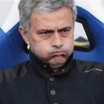 Bóng đá - Dọa đấm trẻ con, Mourinho vẫn “thoát tội”