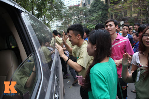 Fan Hà Nội "phát sốt" vì Tiến Minh - 4