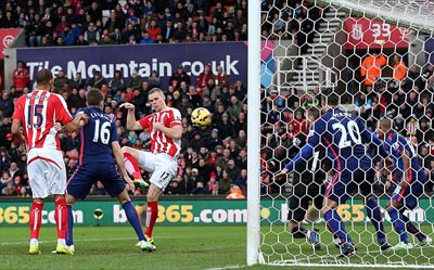 TRỰC TIẾP Stoke City - MU: Chủ nhà ép sân (KT) - 4