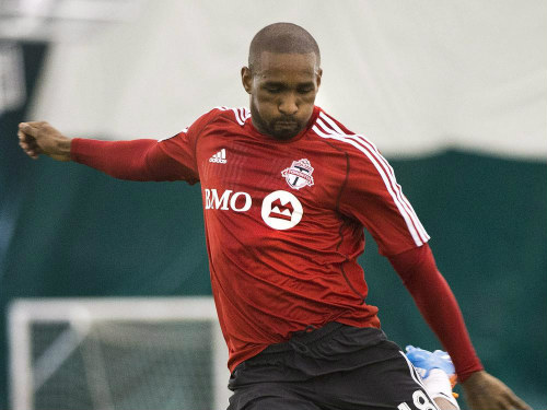 Tin HOT tối 3/1: Juve thích Shaqiri hơn Sneijder - 1