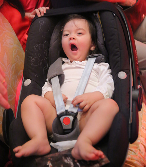 Chồng Đoan Trang tỏ tình vợ trước hàng triệu khán giả - 7