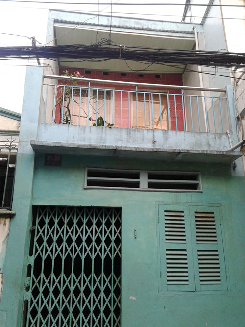 Hai vợ chồng nằm gục trên gác bên lá thư tuyệt mệnh - 1