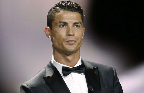 Ronaldo, Balotelli và cuộc chiến "Mái tóc vàng 2014" - 1