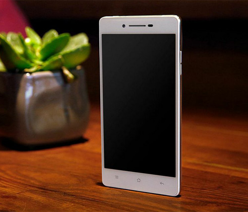 Lộ ảnh smartphone R1k viền kim loại màu vàng - 1