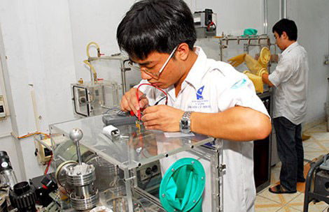Bằng ĐH mất giá - Bài cuối: Chuyển hệ thống ĐH sang thực hành - 1